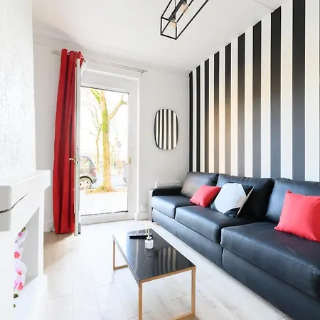 Apartment Daumier - New 2 Bdrs Flat Near La Seine *