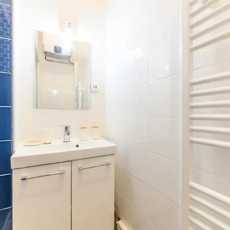 Daumier - New 2 Bdrs Flat Near La Seine * Parigi