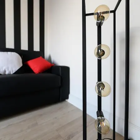 Apartment Daumier - New 2 Bdrs Flat Near La Seine