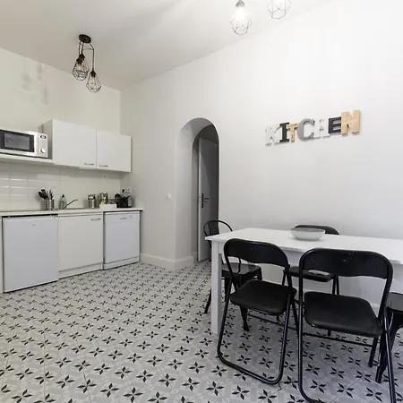 Daumier - New 2 Bdrs Flat Near La Seine Apartment Paris